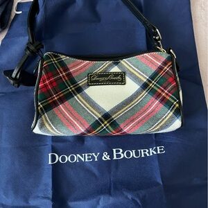 Vintage and collectible tartan wristlet/clutch with duck hanging tag